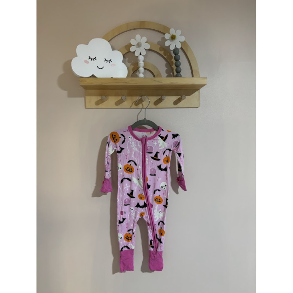 Little Sleepies Pink glowing ghouls